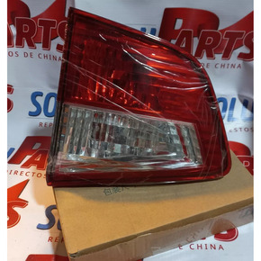 S6 / FAROL INTERIOR DERECHO (RH)