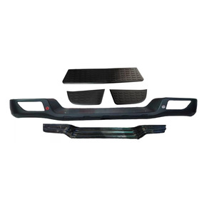 KIT PARACHOQUE TRASERO NEGRO (FUNDA-DEFENSA-PISADERAS-REFLECTANTES-MENSULAS) para GREAT WALL WINGLE 7